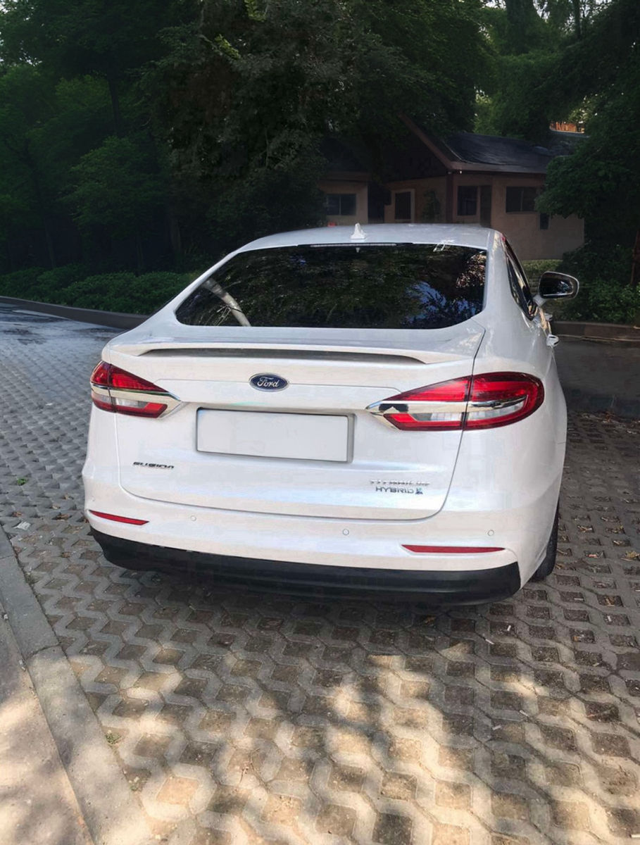 Ford Fusion Hybrid 2020 foto 4