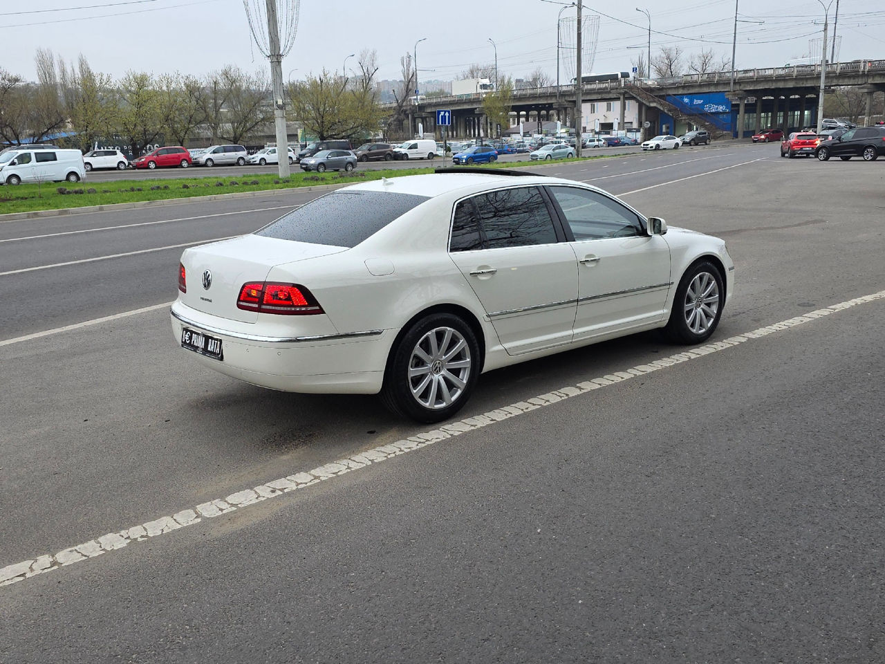 Volkswagen Phaeton фото 5