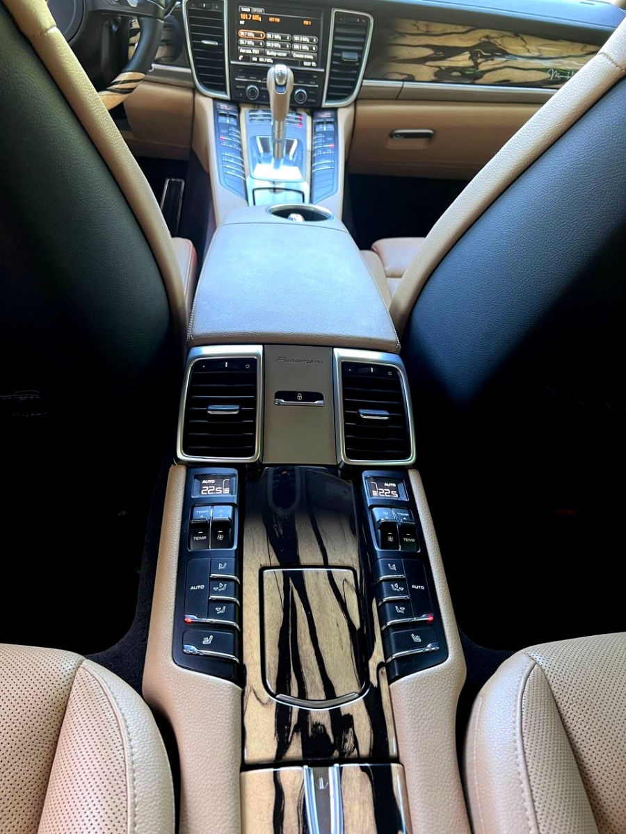Porsche Panamera фото 6