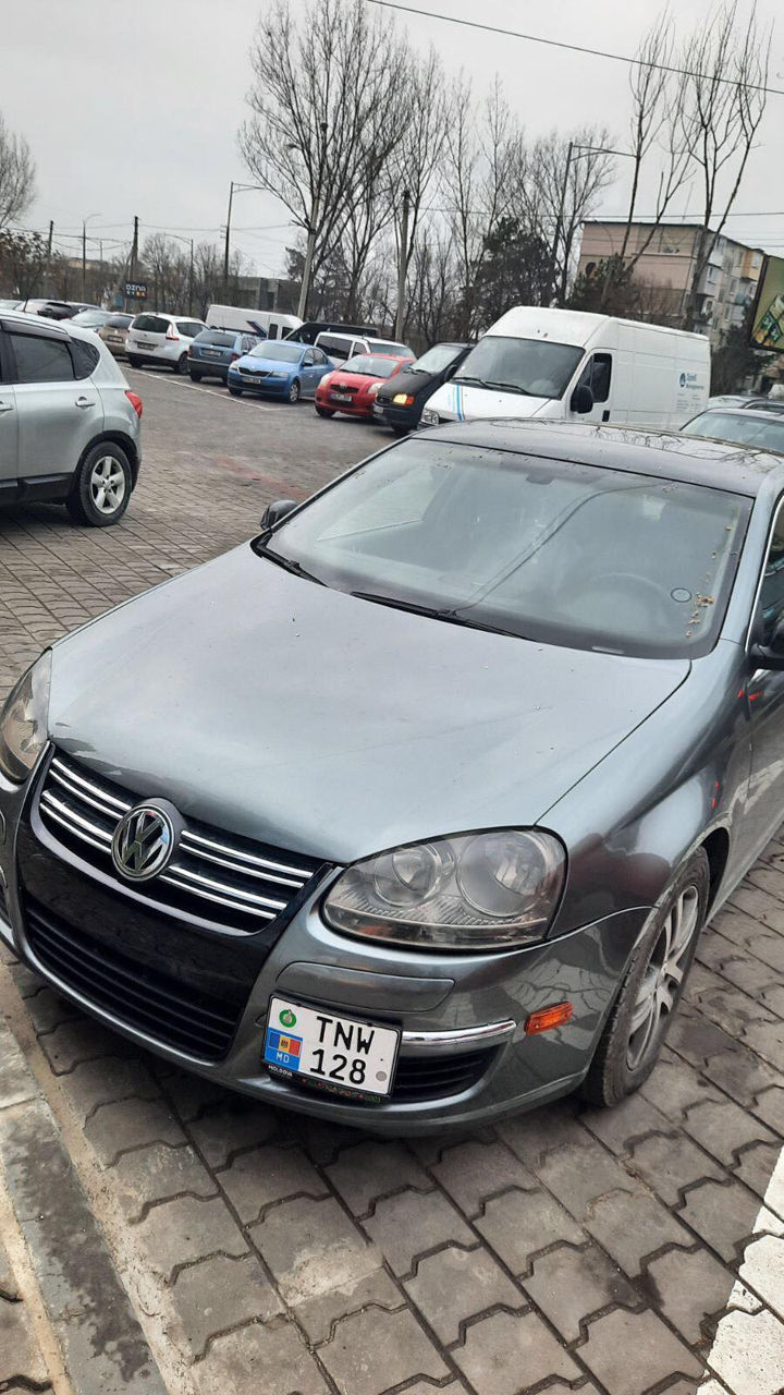 Volkswagen Jetta foto 1