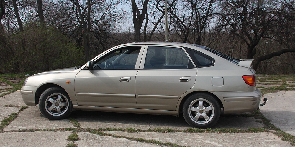 Hyundai elantra старая