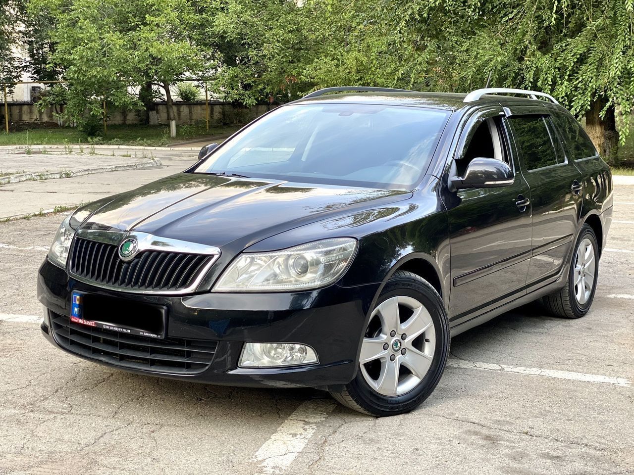 Oferim credite imobiliare si cu gaj automobile, camioane, de la 1 % pe luna. Fara deposedare. foto 10