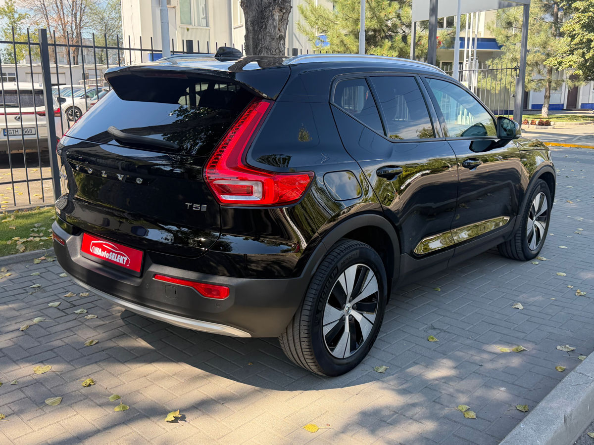Volvo XC40 2020 photo 5
