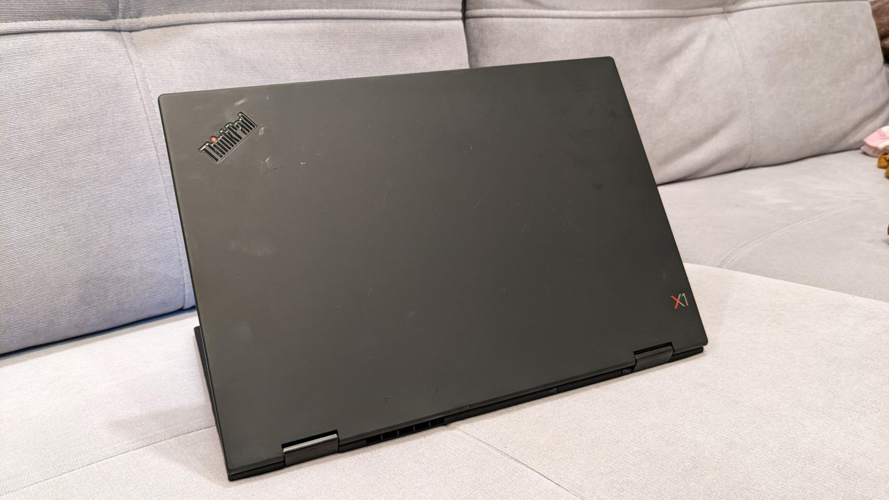 Lenovo ThinkPad X1 Yoga (3rd Gen) foto 4