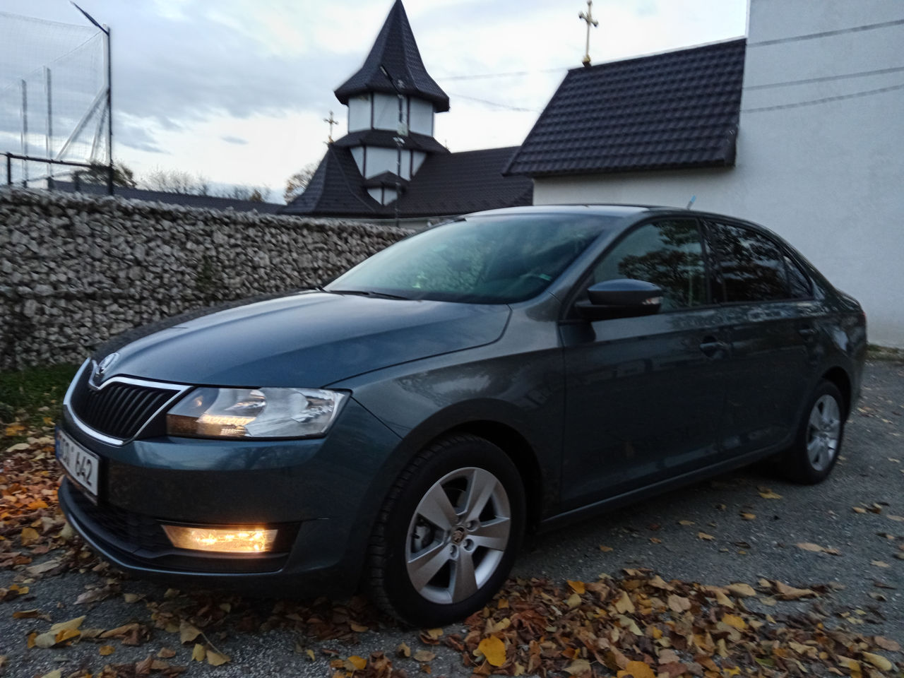 Skoda Rapid foto 0