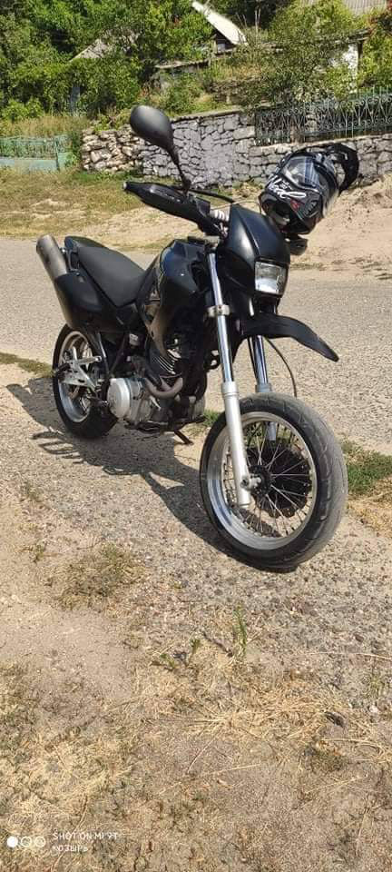 Yamaha XT600e foto 0