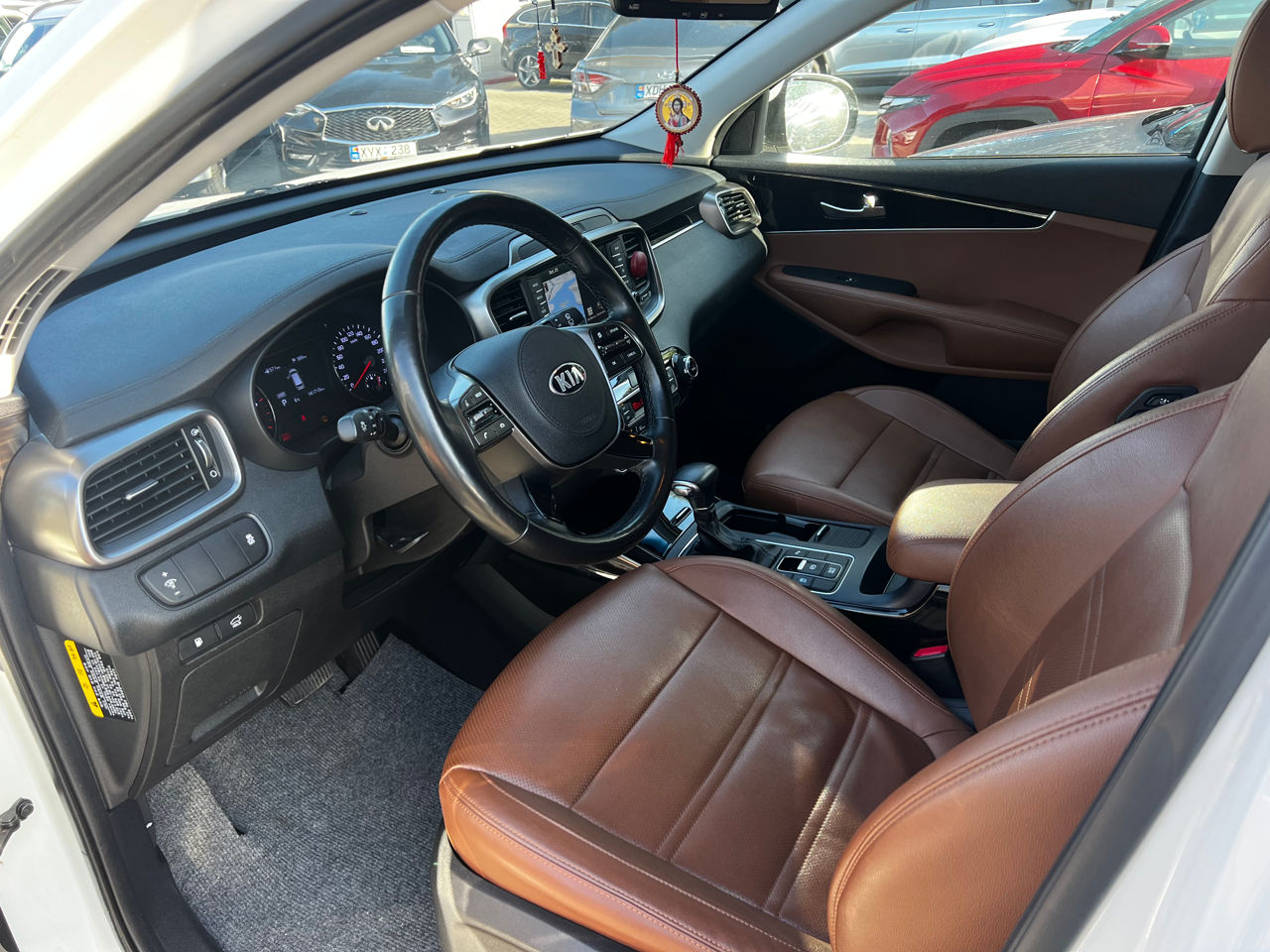 KIA Sorento foto 6