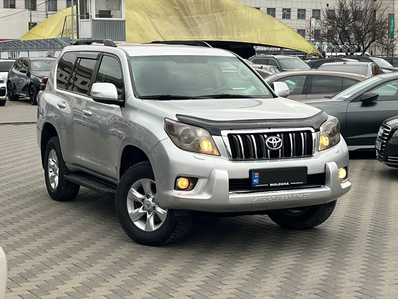 Toyota Land Cruiser Prado foto 3