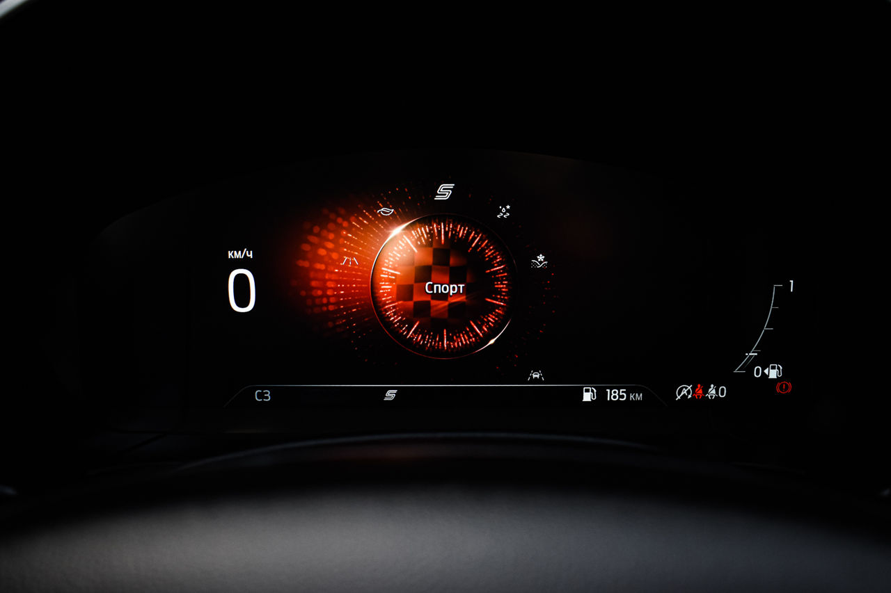 Ford Kuga foto 16