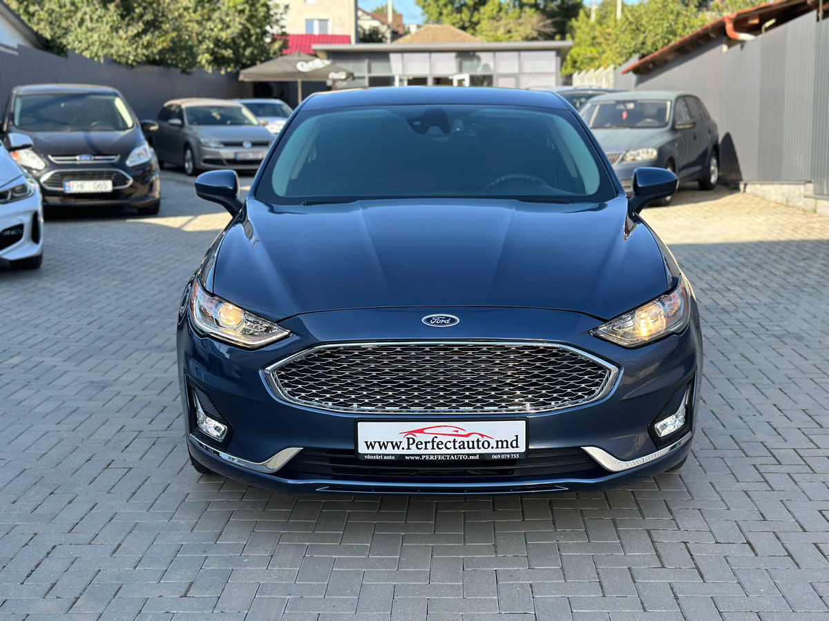 Ford Fusion foto 15