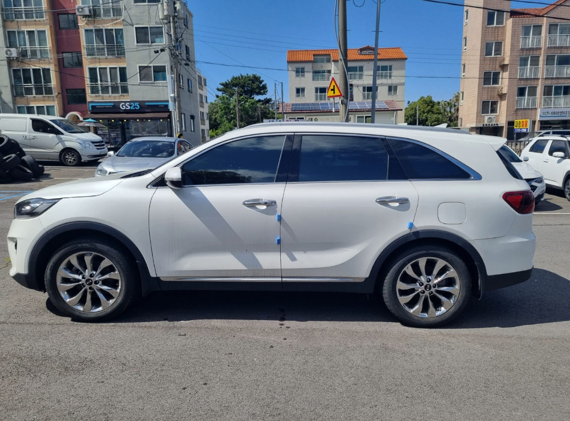 KIA Sorento foto 2