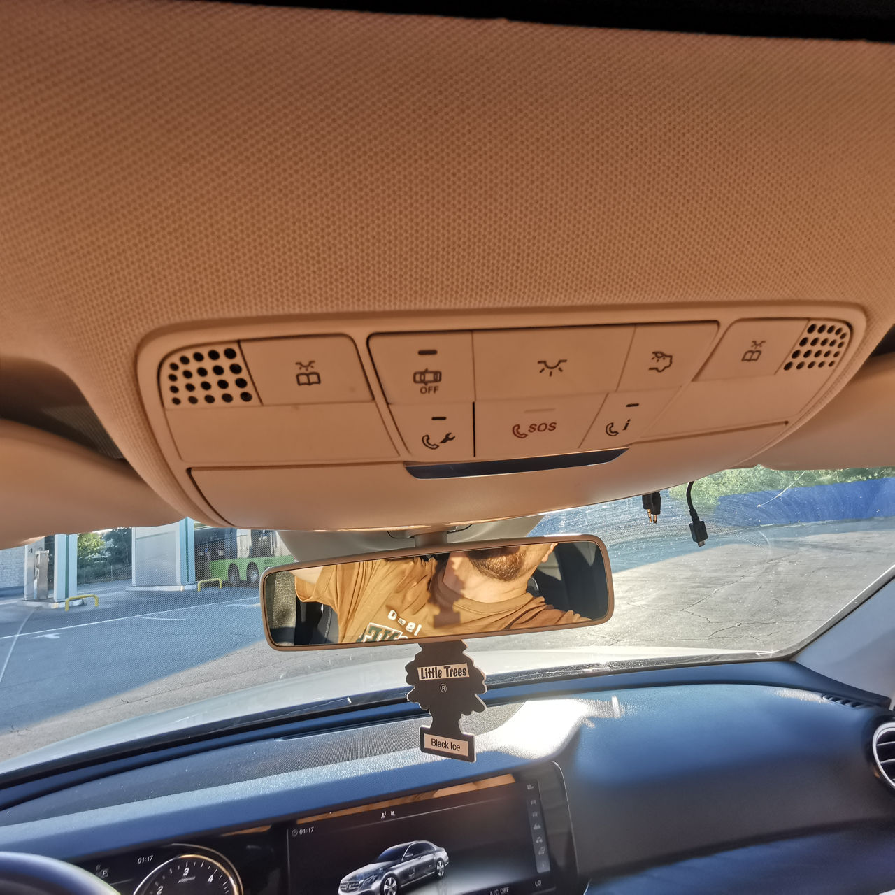Mercedes E-Class foto 18