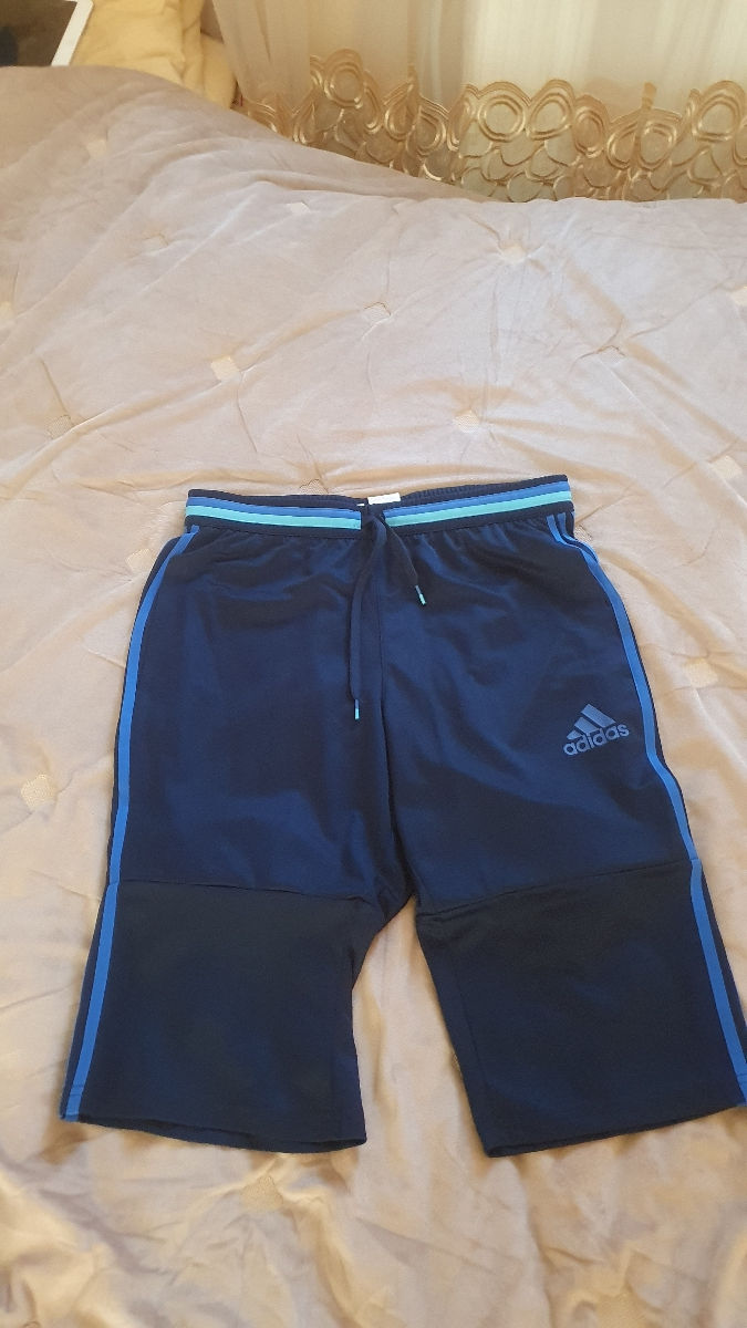 Uniformă de fotbal:"Dinamo kiev"  foto 1