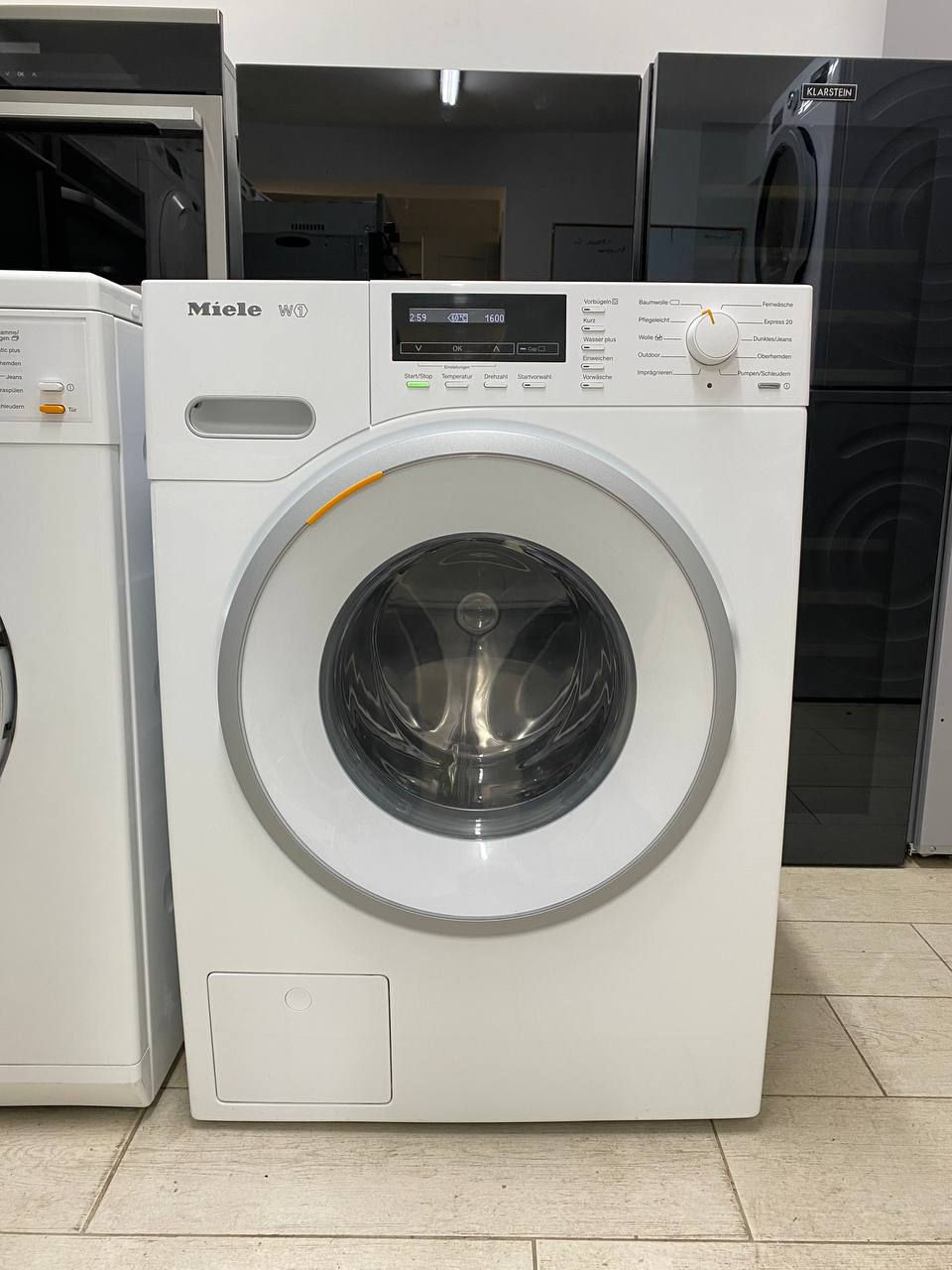 Стиральная машина Miele W1 на 8 кг  фото 1