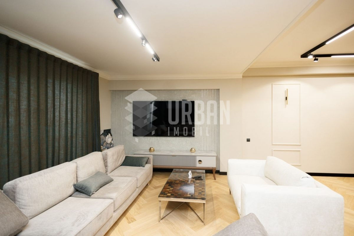 Apartament cu 3 camere, 125 m², Centru, Chișinău foto 5