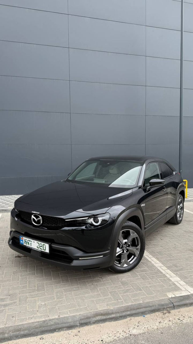 MazdaMX-30