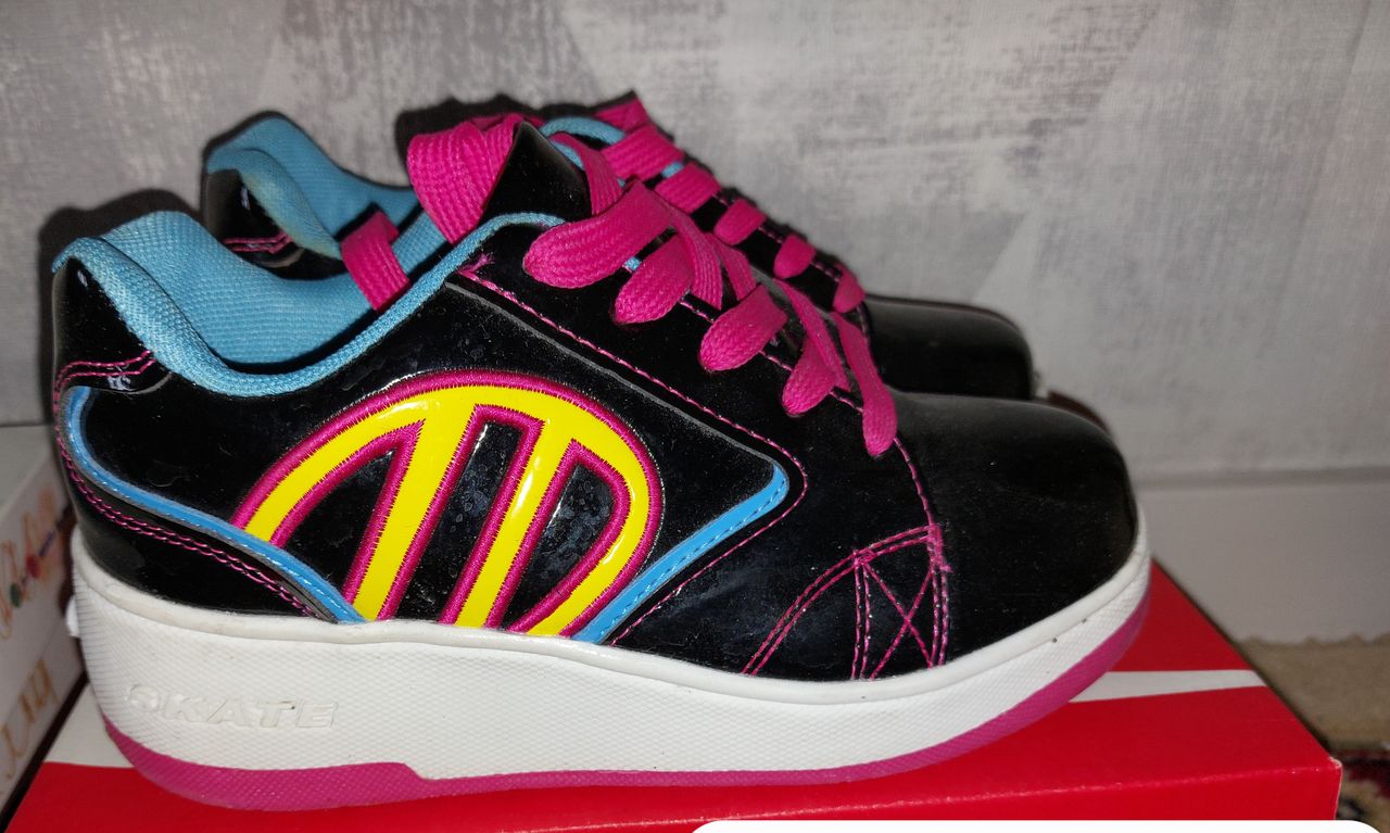 Кроссовки на роликах 200 лей . Ролики . Кросовки .Nike. Meindl. 33 34 ...