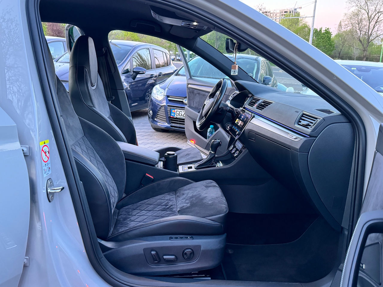 Skoda Superb foto 16