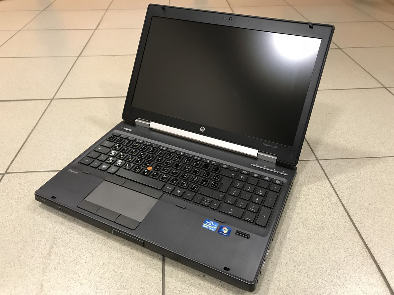 Workstation Hp Elitebook Workstation 8560w I5 8gb Ssd 256gb 5332