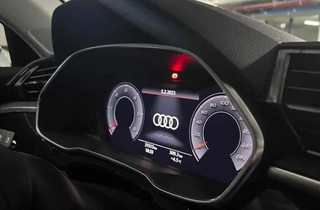 Audi Q3 foto 14