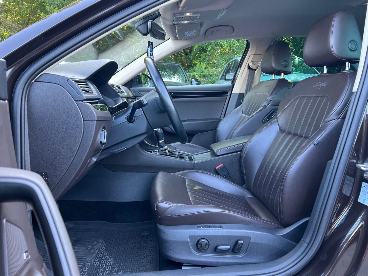 Skoda Superb foto 6