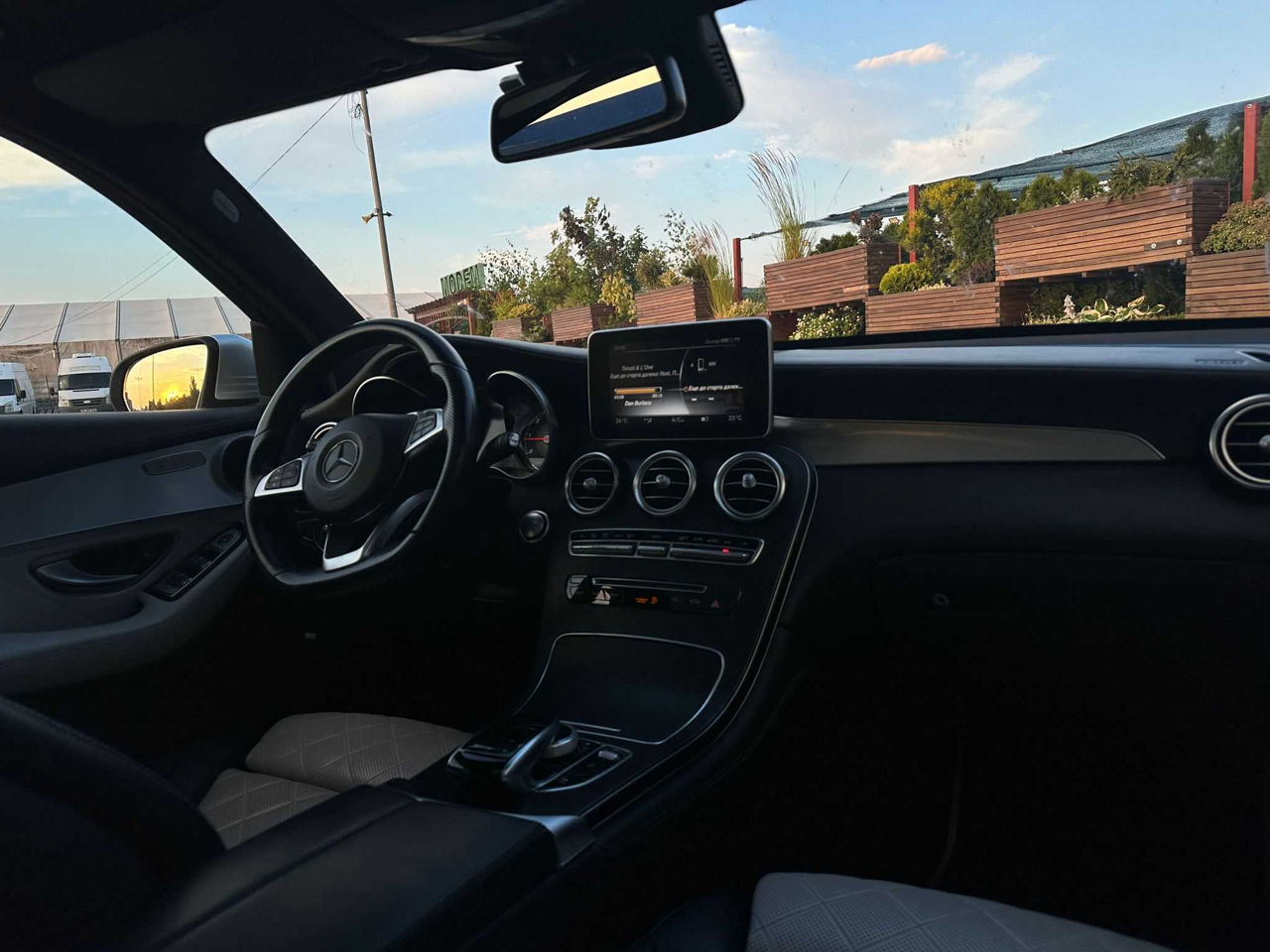 Mercedes GLC - Chirie auto Chisinau, Masini de Diferite Classe foto 2
