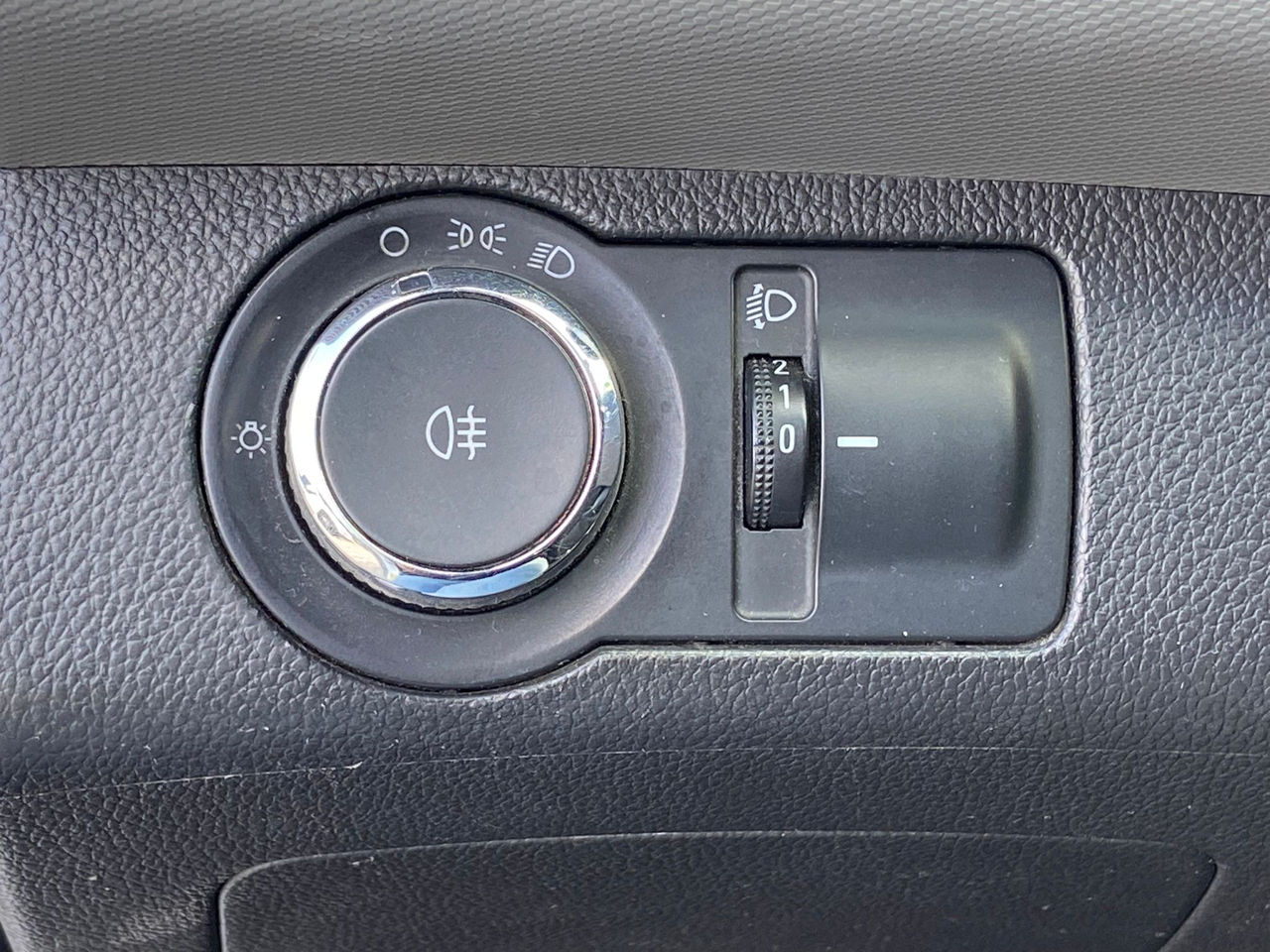 Chevrolet Aveo foto 10