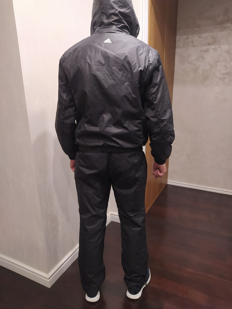 Мужские спортивные костюмы от Adidas  Lotto foto 1