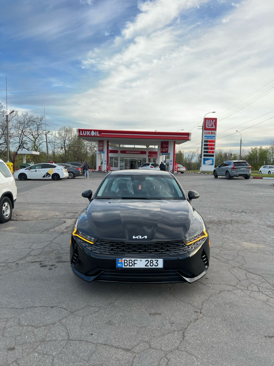 KIA K5 фото 3