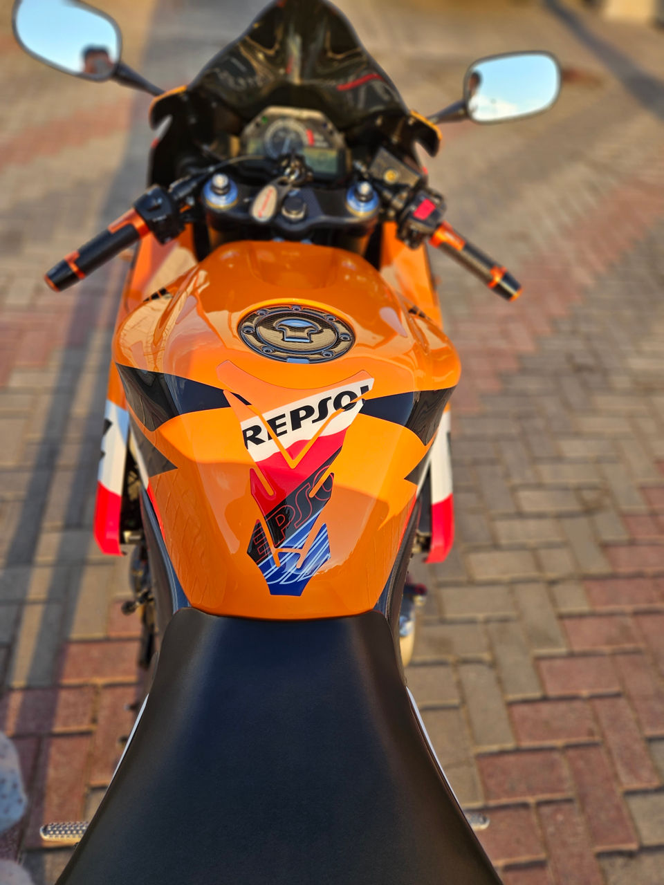 Honda Cbr600rr foto 2