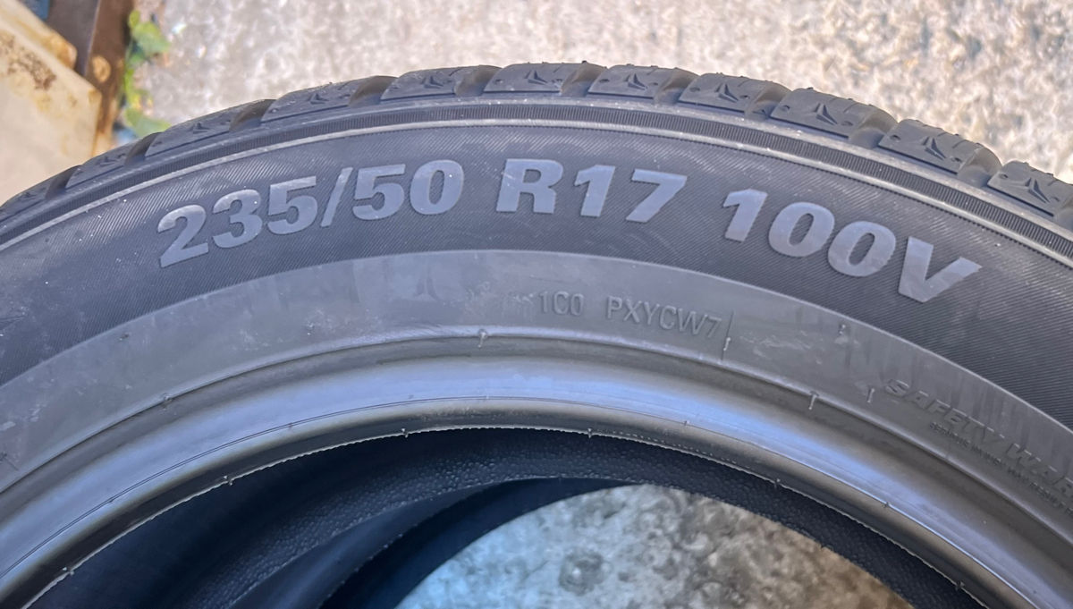 235/50 R17 Kumho Wintercraft WP52/ Доставка, livrare toata Moldova 2024 foto 5