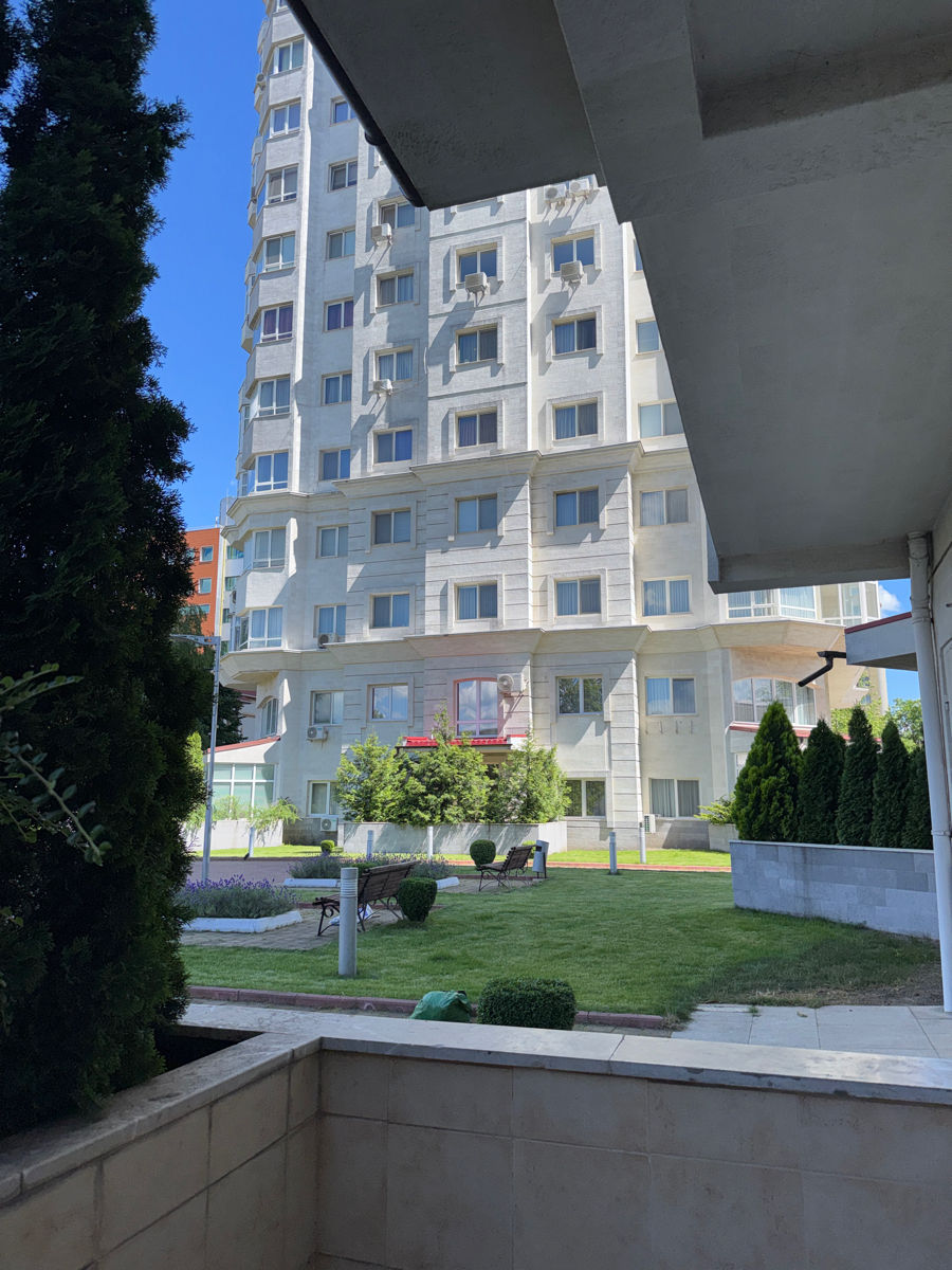 Centru, str. București