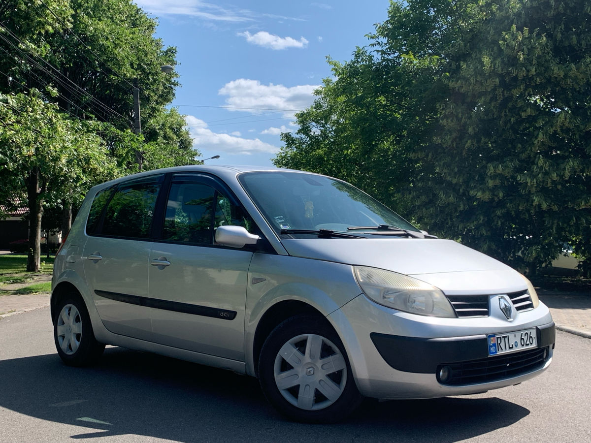 Renault Scenic фото 1
