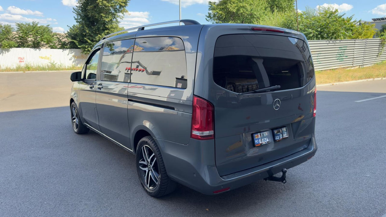 Mercedes V-Class фото 5