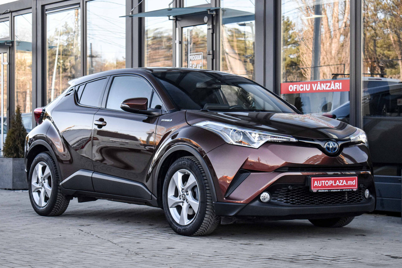 Toyota C-HR foto 4