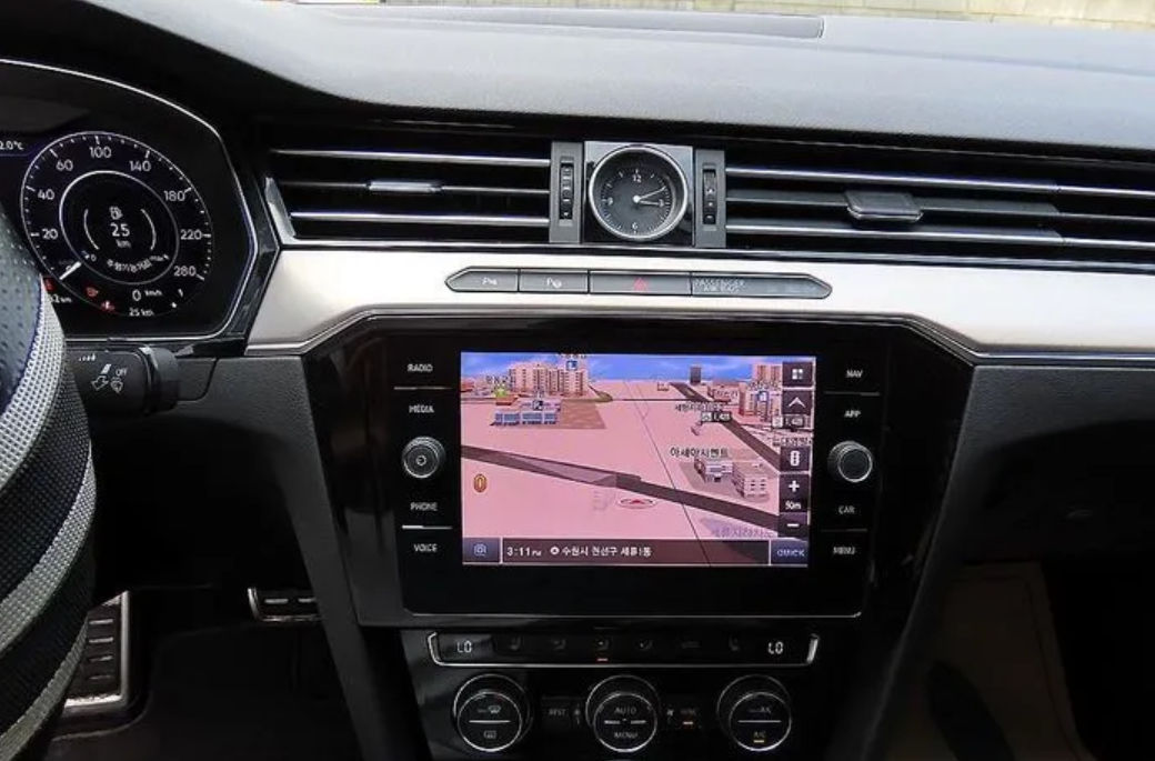 Volkswagen Arteon foto 8