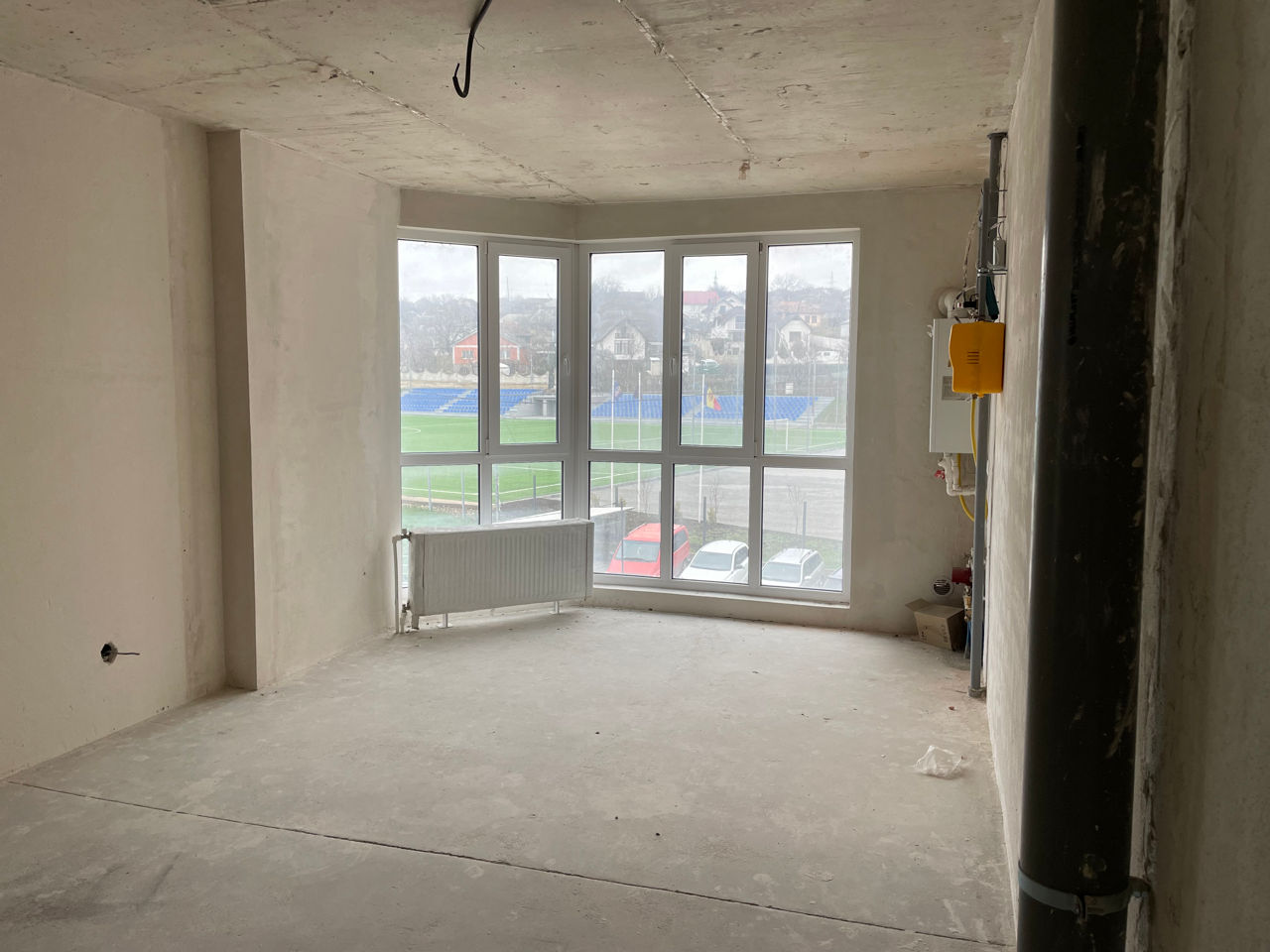 Apartament cu 3 camere, 92 m², Ialoveni 2