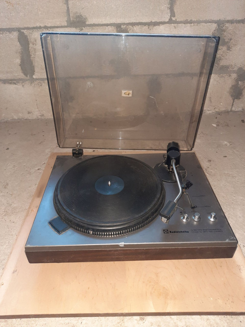 проигрыватель Radiotehnika Эп-101,