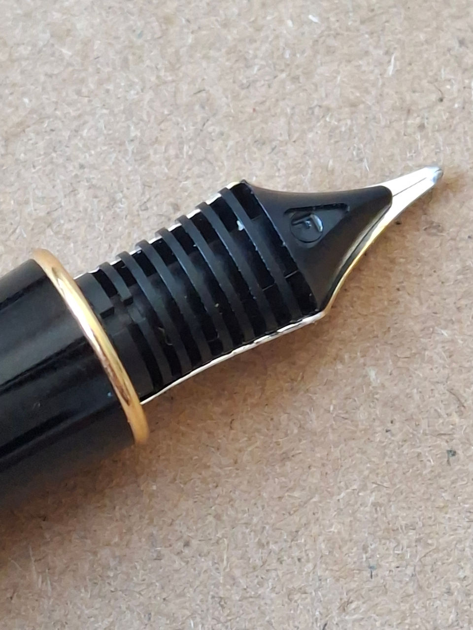Parker Sonnet  france Sterling Silver 925 Fountain Pen F 18 k nib - starea perfecta  фото 3