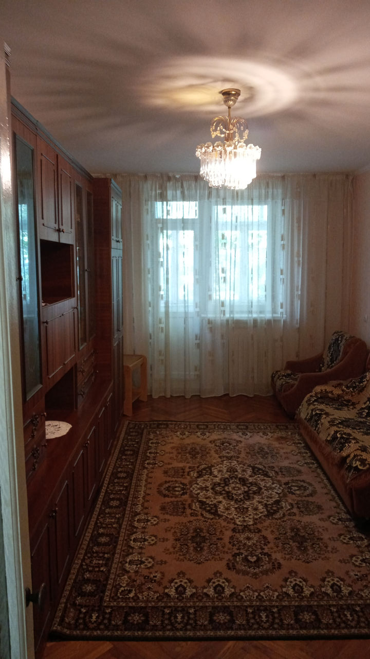 Apartament cu 2 camere, 68 m², Paminteni, Bălți foto 4