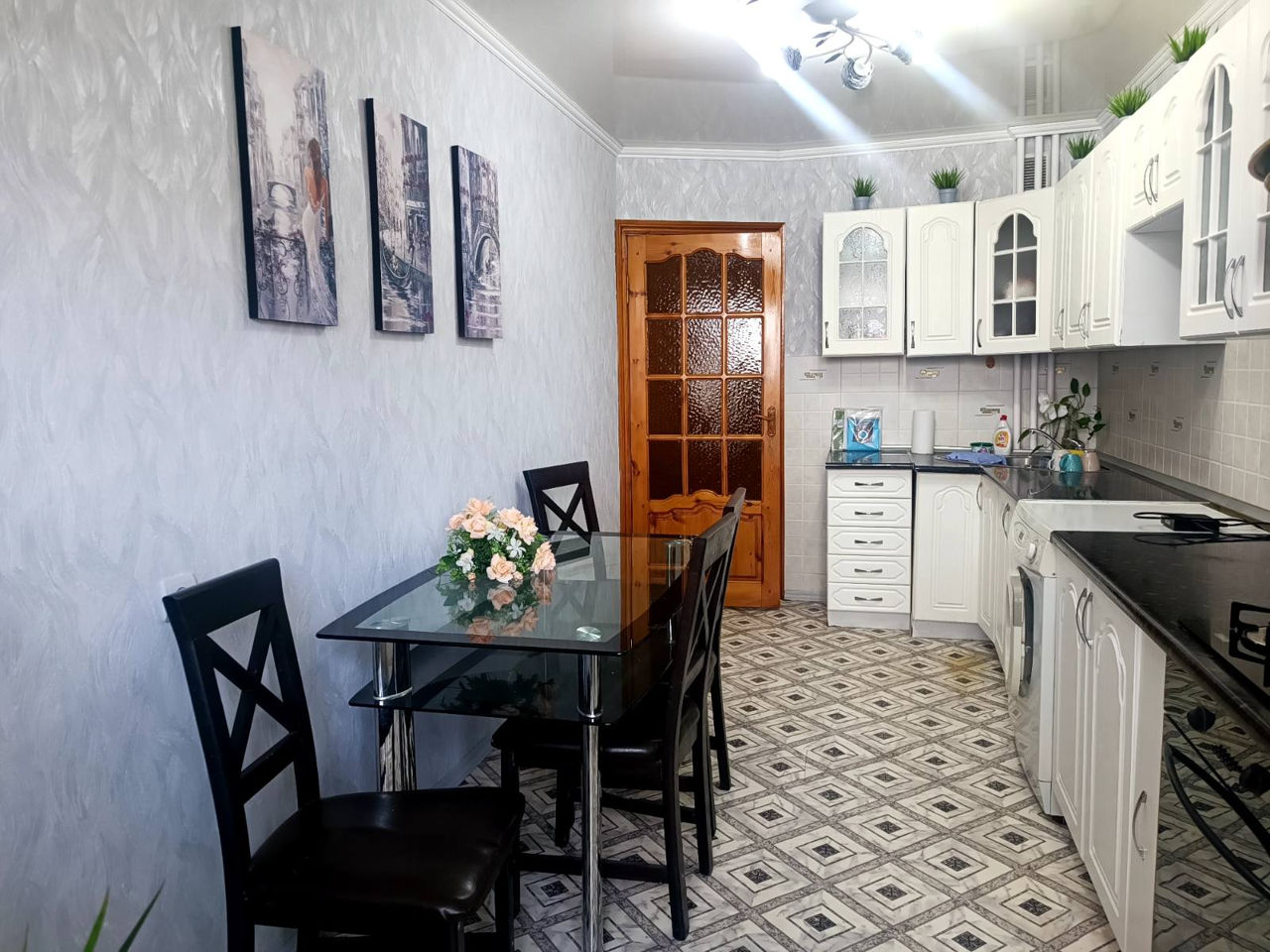 Apartament cu 3 camere,  Sculeni,  Chișinău mun. foto 1