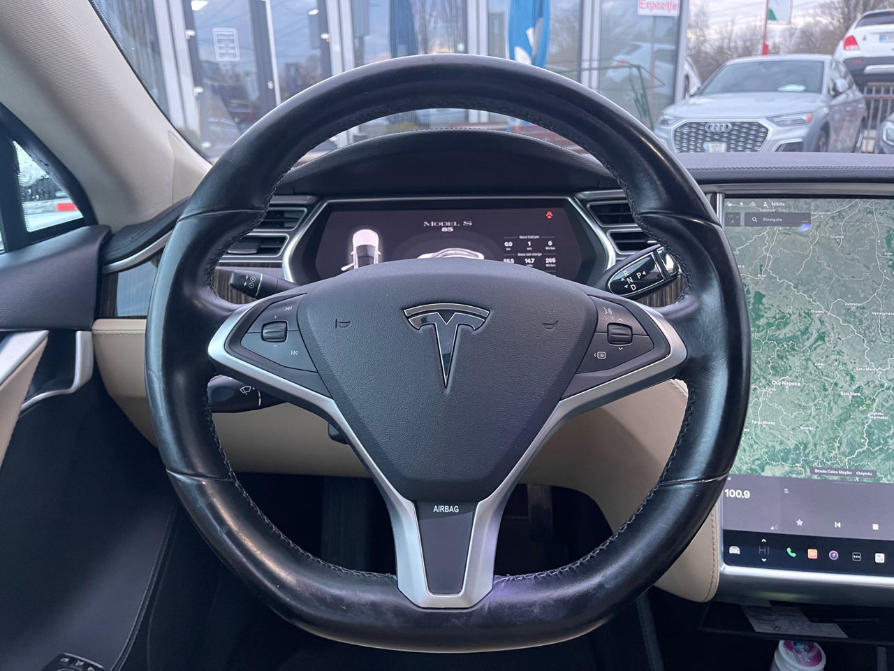 Tesla Model S foto 11