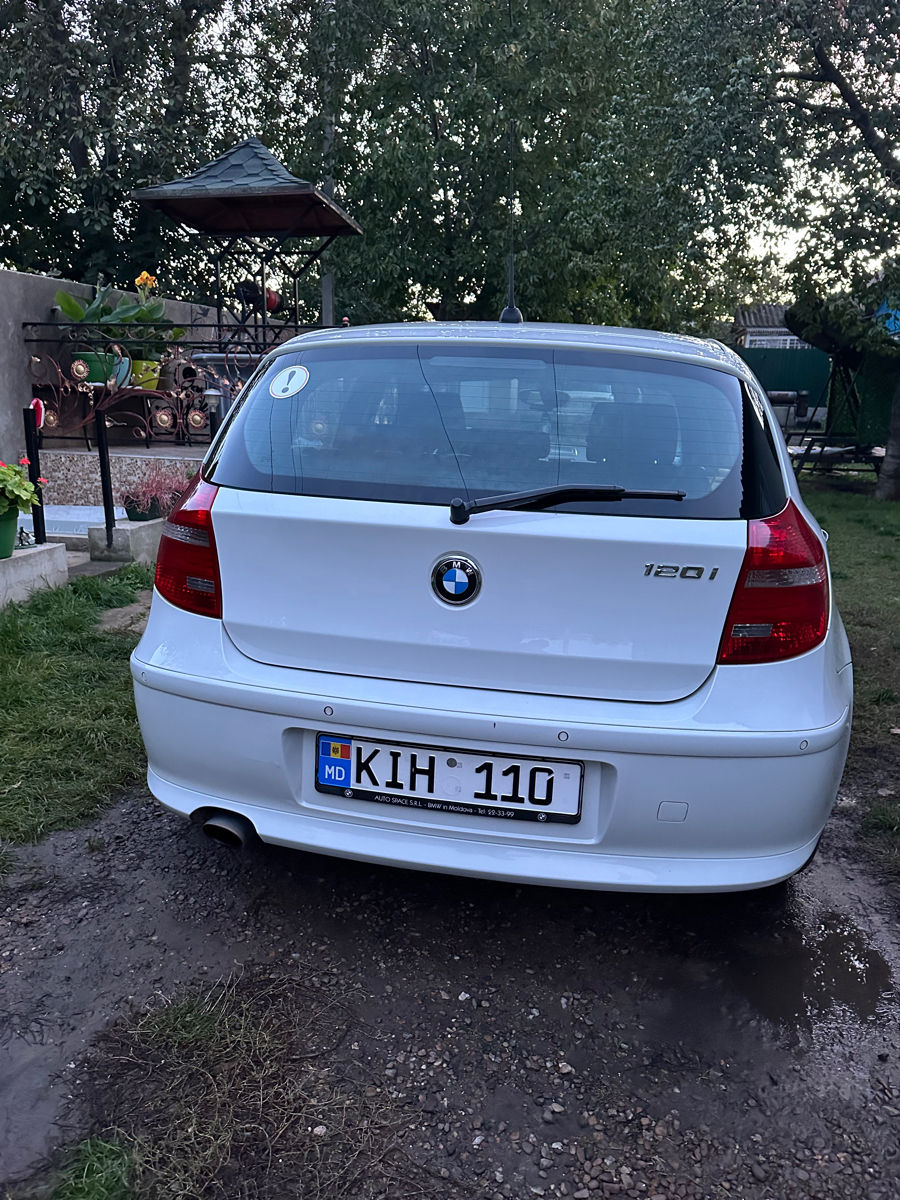 BMW 1 Series фото 2
