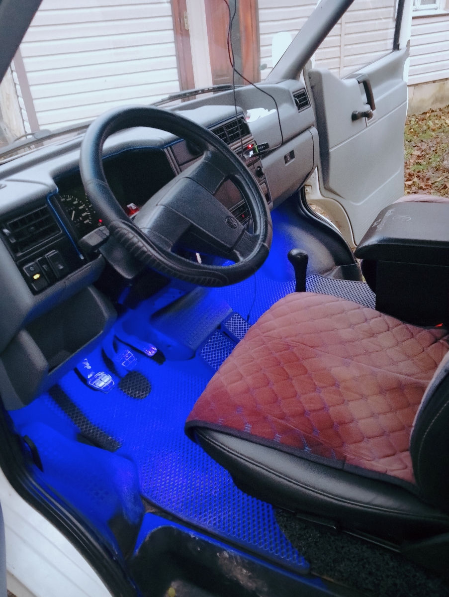 Volkswagen T4 foto 0