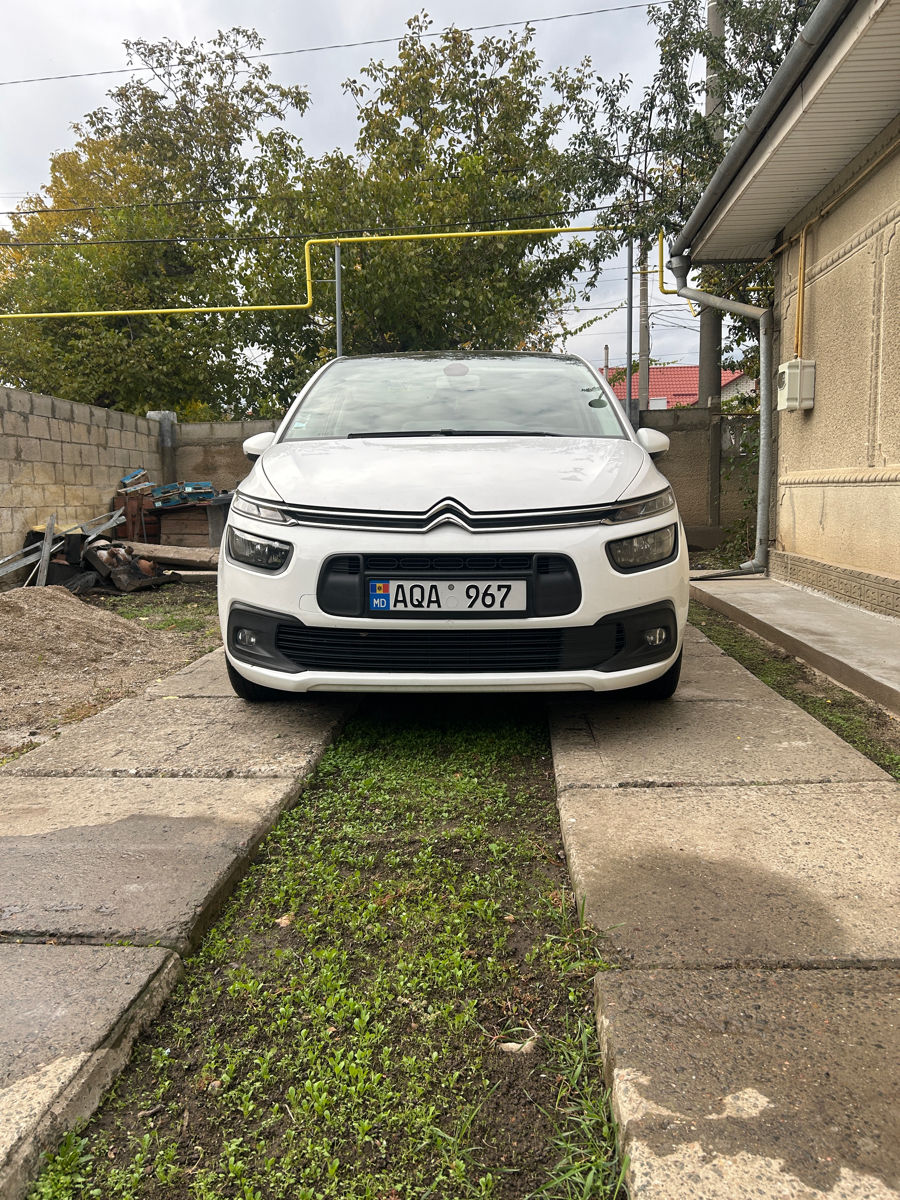Citroen C4 SpaceTourer 2018 г. с пробегом 167000 км, Дизель, 11500 €
