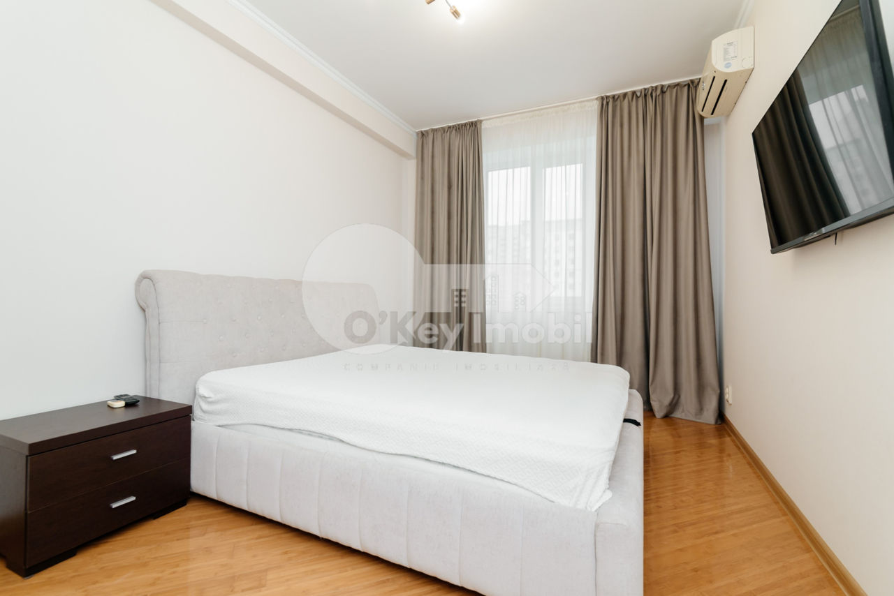 Apartament cu 2 camere, 65 m², Buiucani, Chișinău foto 3