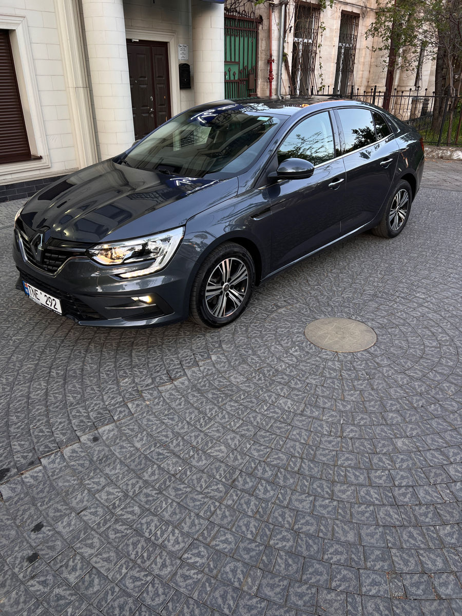 Renault Megane фото 2