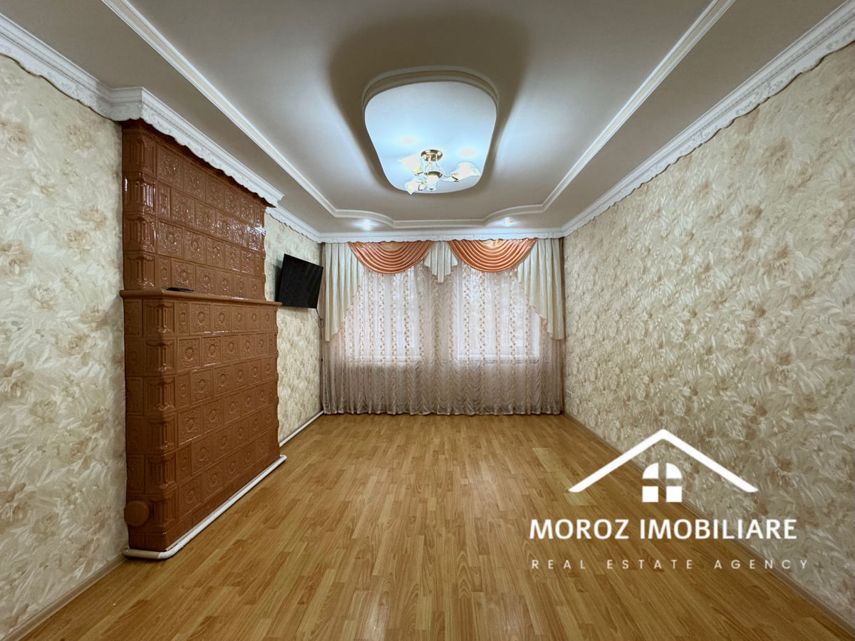 Apartament cu 3 camere, 75 m², Centru, Ungheni foto 1