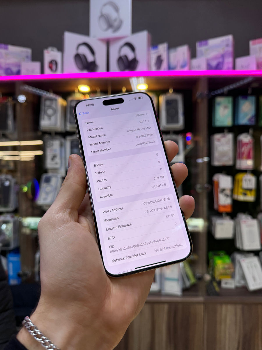 iPhone 16 Pro Max 256 GB / Desert Titanium / Garanție 24 Luni ! foto 4