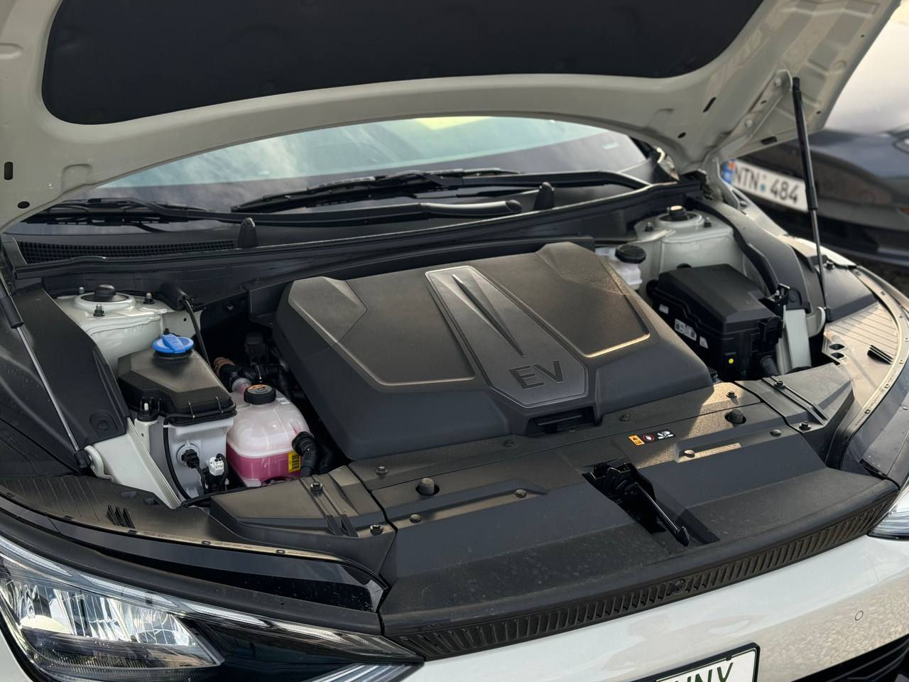 KIA EV6 фото 19